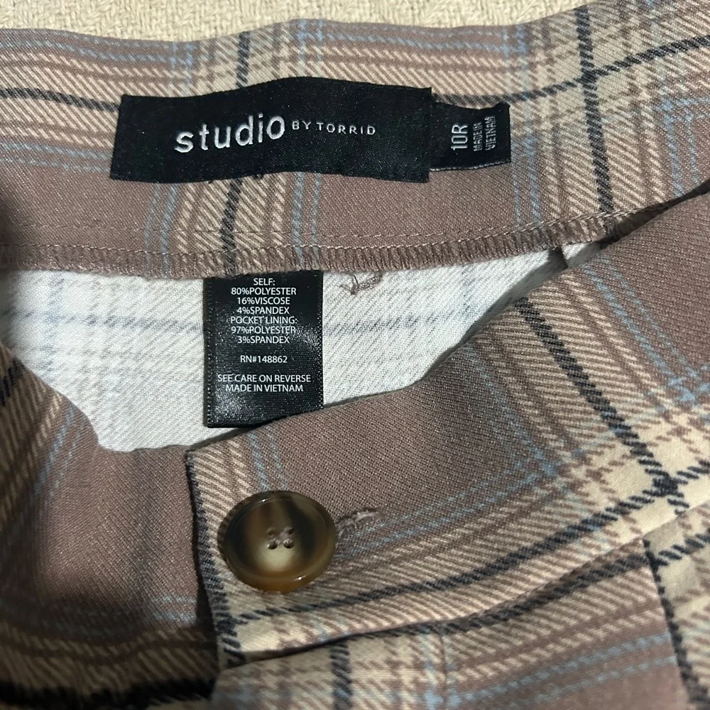 Torrid Plaid Wide-Leg Pants - Tan - Picture 2 of 8